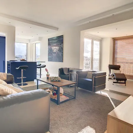 Penthhouse 1 & 2 Bedroom 2 Mins From The Croisette 335 *