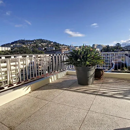 Apartment Penthhouse 2 Bedroom 2 Mins From The Croisette 335 *