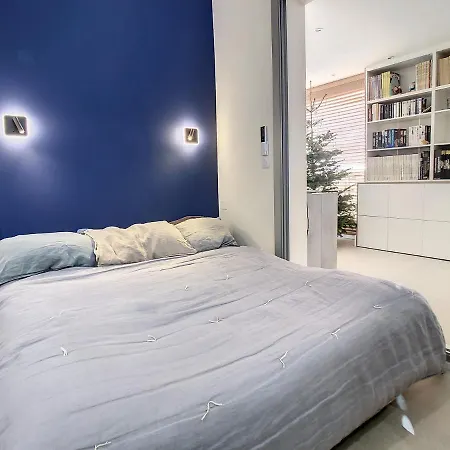 Penthhouse 2 Bedroom 2 Mins From The Croisette 335 Apartment Cannes